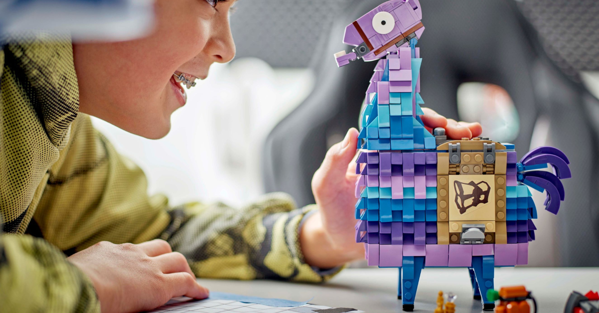 Lego a lansat noul set de jucării Lego Fortnite 