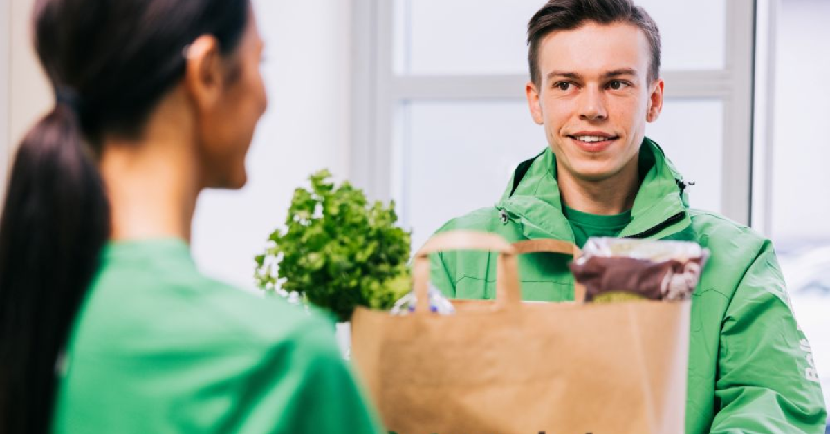 Reduceri de până la 50% la produsele aproape de expirare! Câtă mâncare a salvat Bolt Market