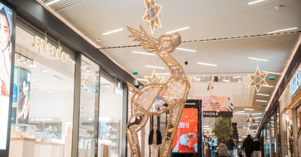Programul Promenada Sibiu de Crăciun și Revelion: când va fi închis mall-ul