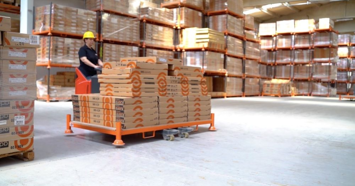 Producătorul turc de mobilă Adore Home vrea să deschidă o fabrică în România