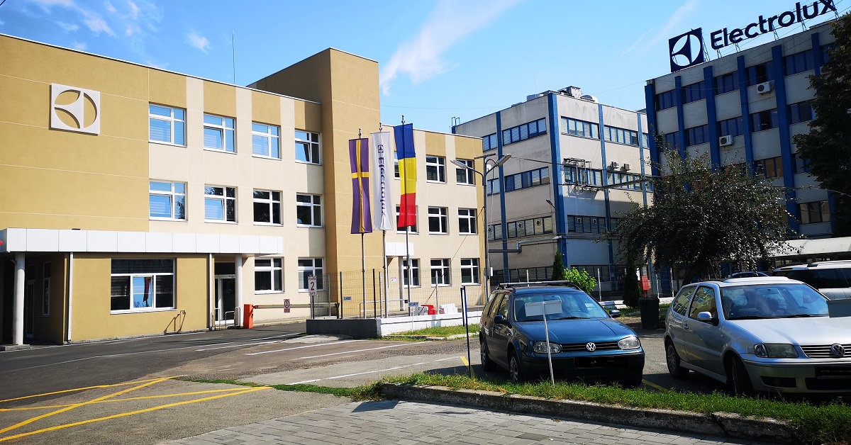 Eforturi pentru sustenabilitate la Electrolux: peste 99% din deșeurile generate la fabrica din Satu Mare nu ajung la groapa de gunoi