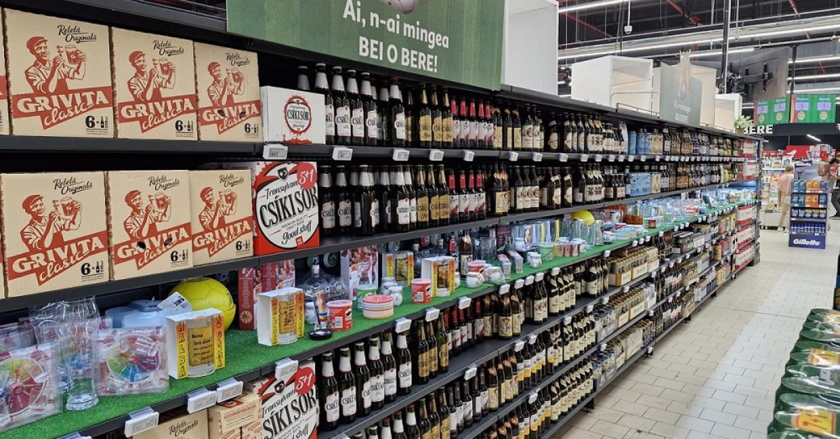 Târg de bere în magazinele Auchan: peste 300 de sortimente și bere de la aproape 2 lei