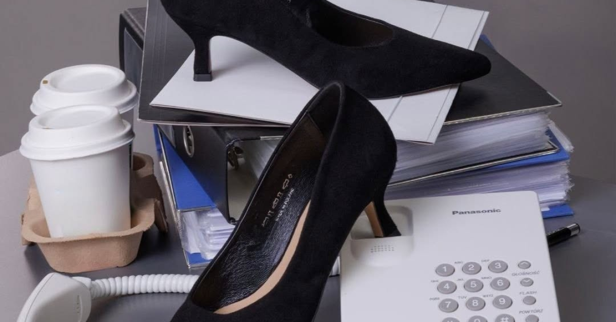 Întoarcerea la birou cu stil: Pantofi de damă care îmbină eleganța, lejeritatea și noile tendințe