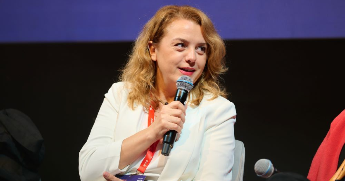 retailArena 2024 | 100.000 de reprezentanți Avon în România. Roxana Popescu, General Manager: La începutul lui noiembrie dăm startul Black Friday