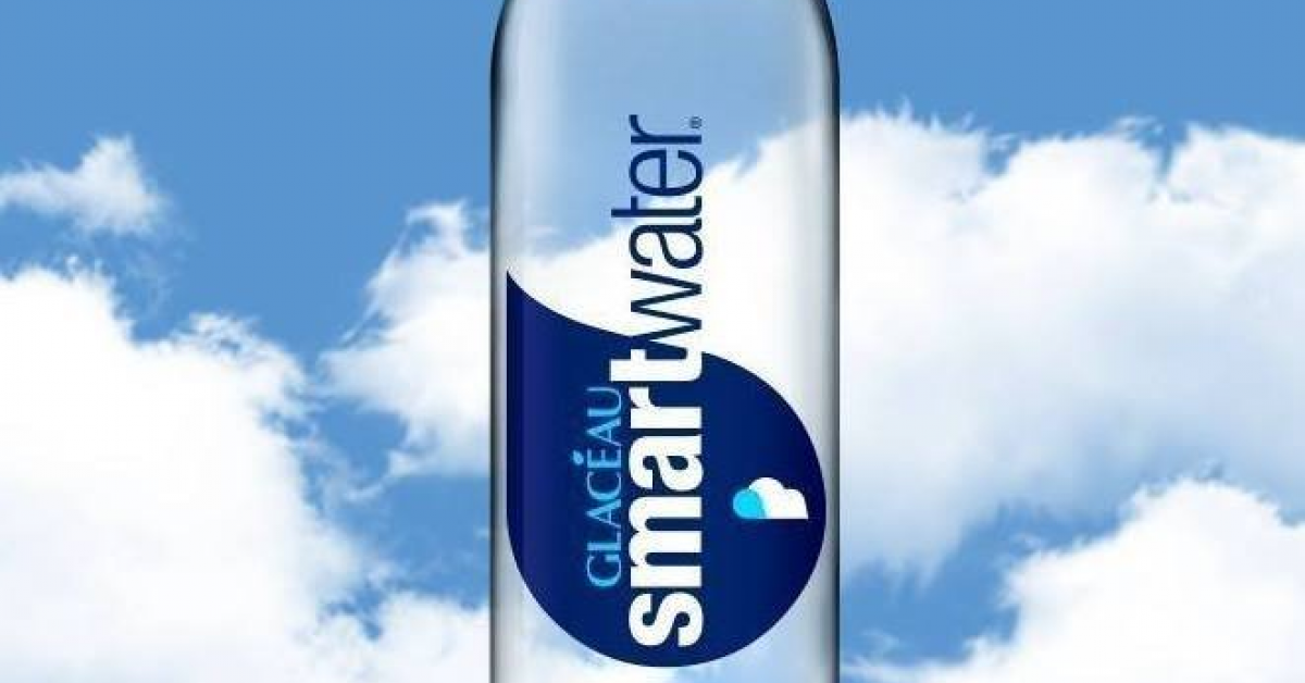 AdeZ si Glaceau Smartwater, cele mai noi marci din portofoliul Coca-Cola Romania, castiga titlul „Produsul Anului 2019”
