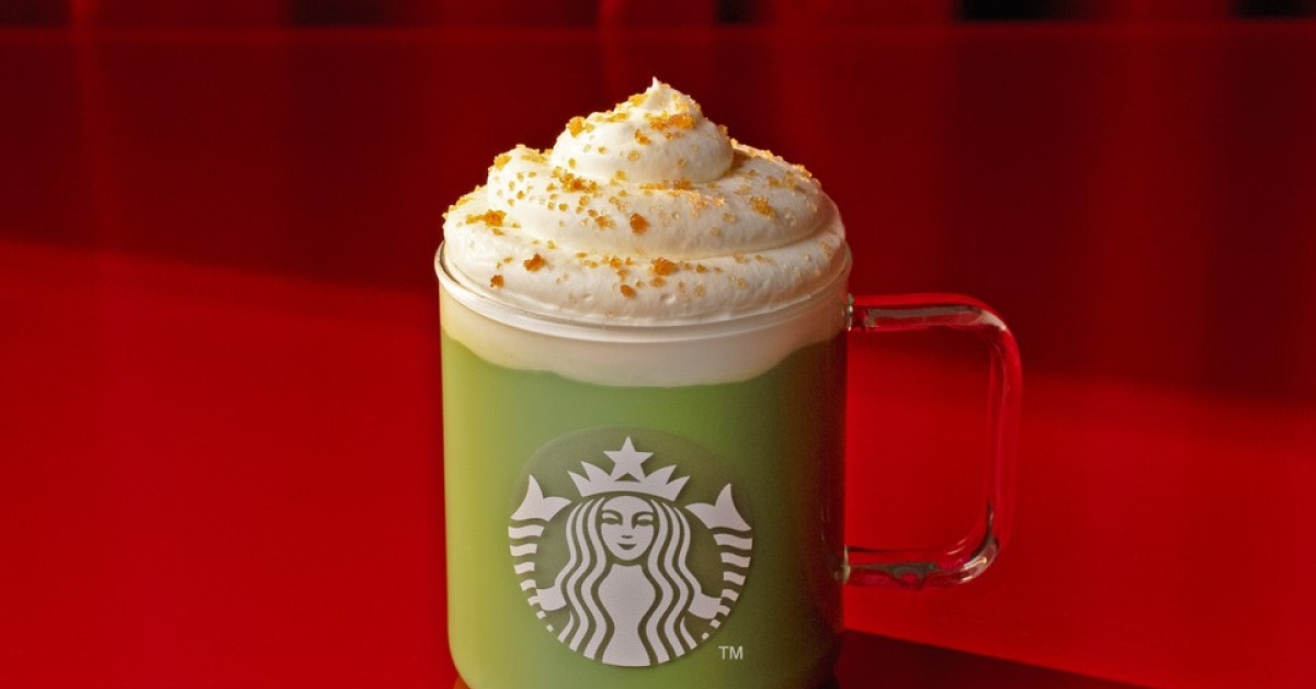 Starbucks dă startul sezonului de Crăciun. Mocha Mousse Latte, vedeta acestor sărbători