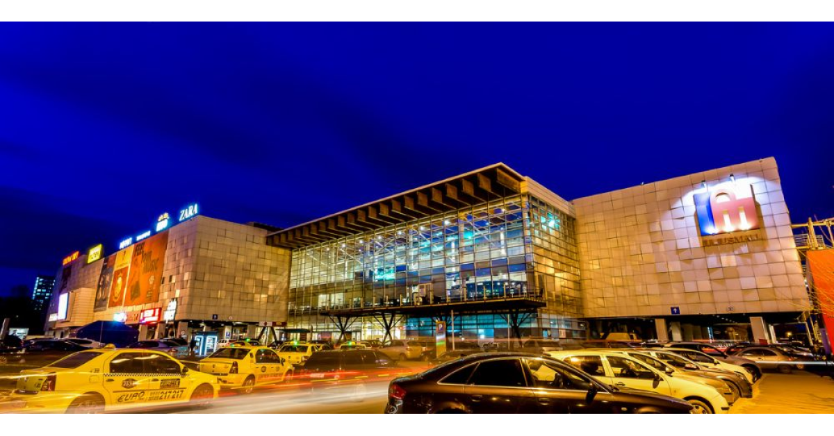 Primul mall din afara Bucureştiului a împlinit 25 de ani. De la primul Cinema City din România, la mallul generaţiei Z