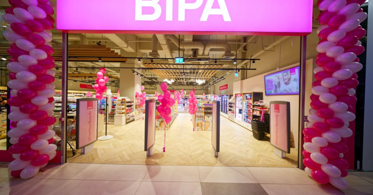BIPA a inaugurat prima drogherie din România: austriecii vor să deschidă 25 de magazine pe an