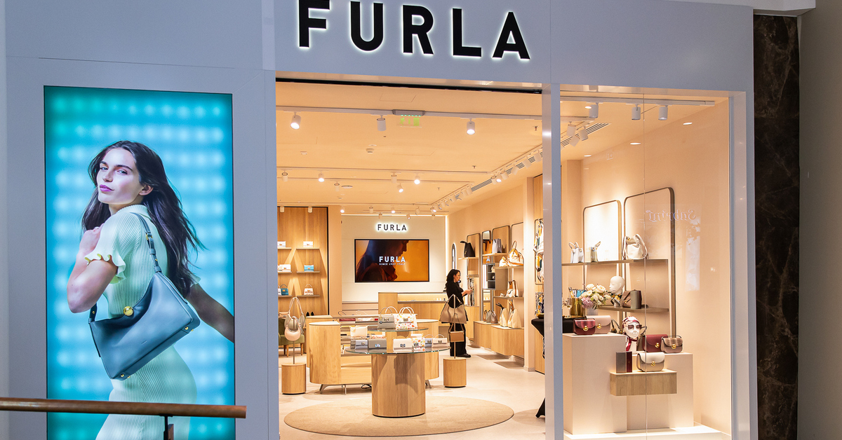 Brandul italian de lux Furla deschide un nou magazin în România