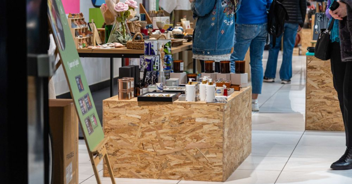 Proiectul temporar FactoryLab, magazinul cu produse românești din Promenada Mall, va fi deschis până în iunie