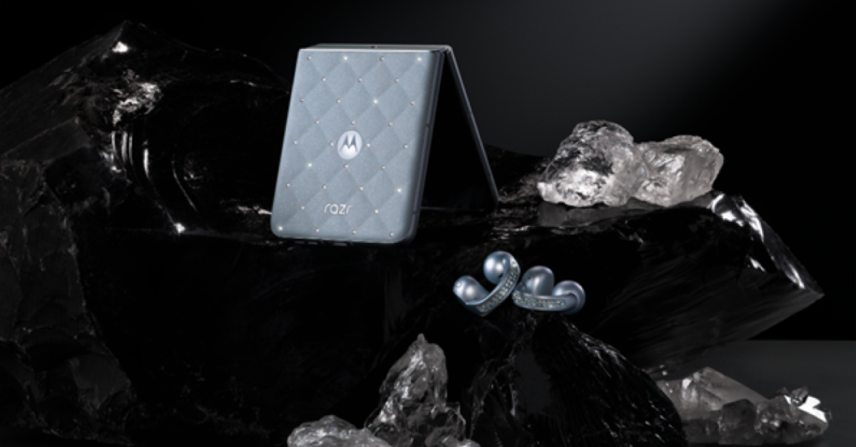 Motorola Swarovski Crystal Phone - Design & Innovation - News Directory 3