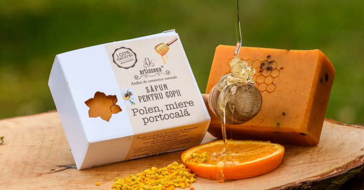 Afacerea de familie Artissana cu săpunuri din uleiuri și unturi vegetale, începută de o asistentă medicală din Brașov
