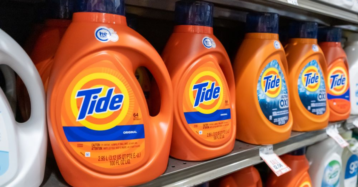 Creșteri de preț și consumatori ”mai nervoși”, primele efecte ale politicilor lui Trump, înregistrate de P&G