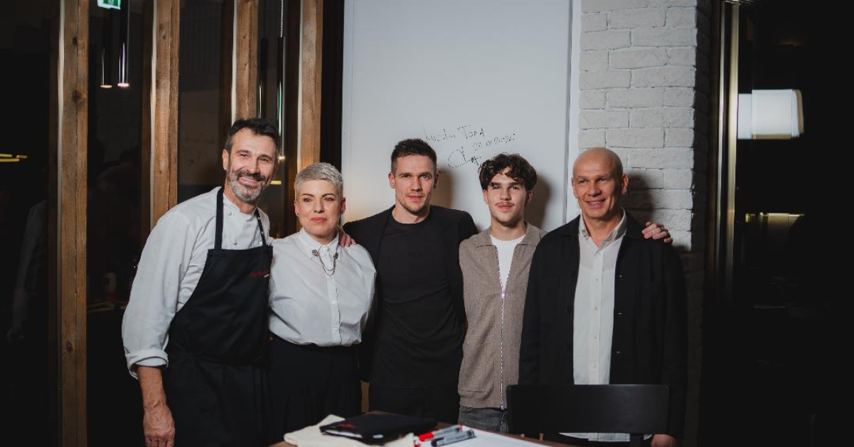 Românii de la Technomax au inaugurat un showroom cu bucătărie complet echipată pentru evenimente culinare live