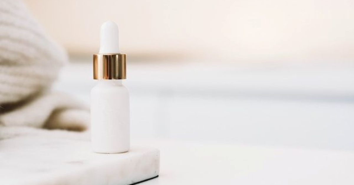 Bioderma extinde gama Sebium în România: De la simpla curățare, la soluții hibride de tratament și uniformizare a tenului